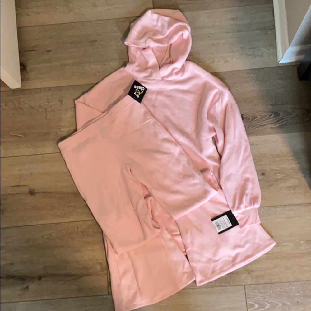 Girls Art Class brand new sweatshirt and pants